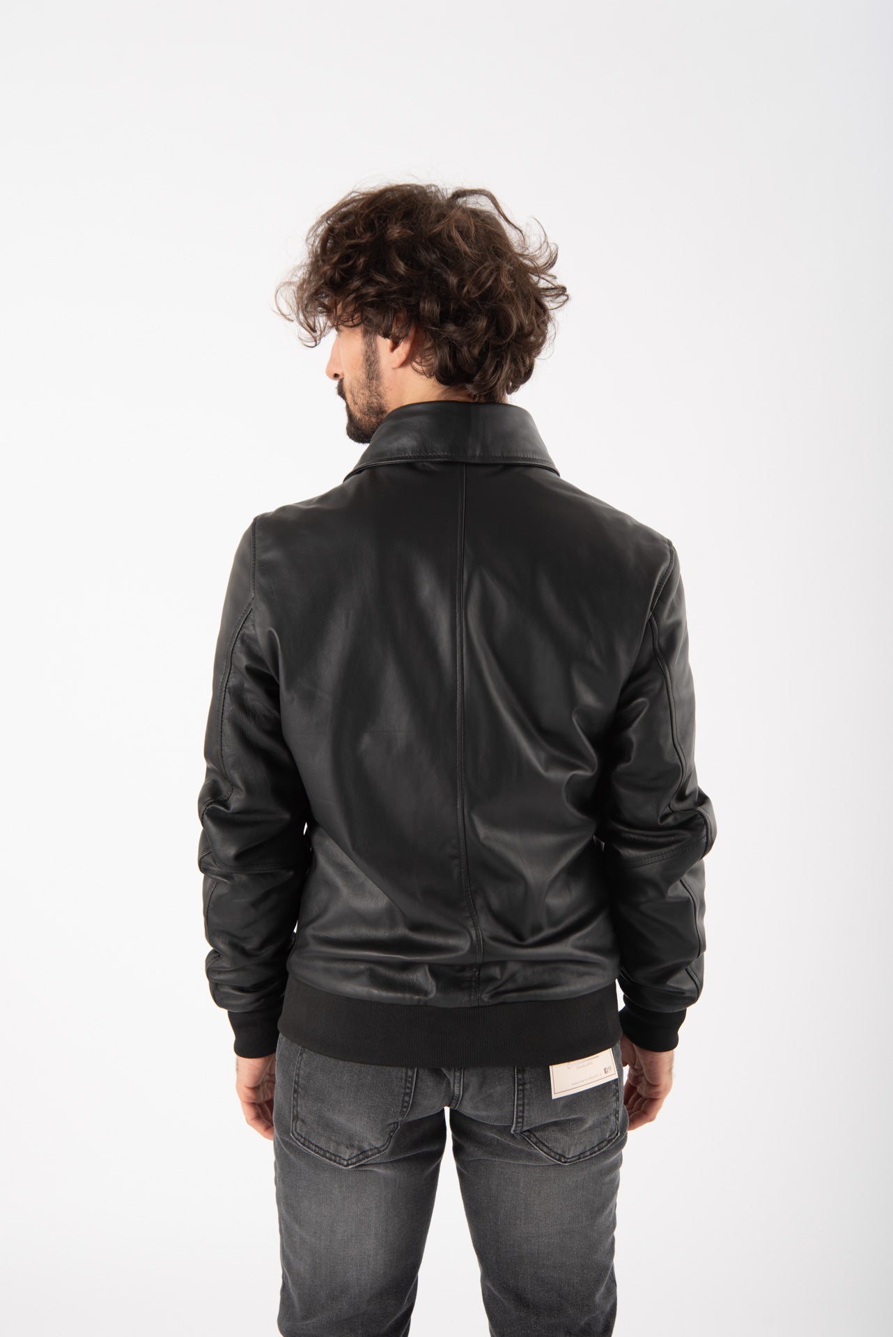 GIUBBINO IN PELLE COLLO CAMICIA NERO