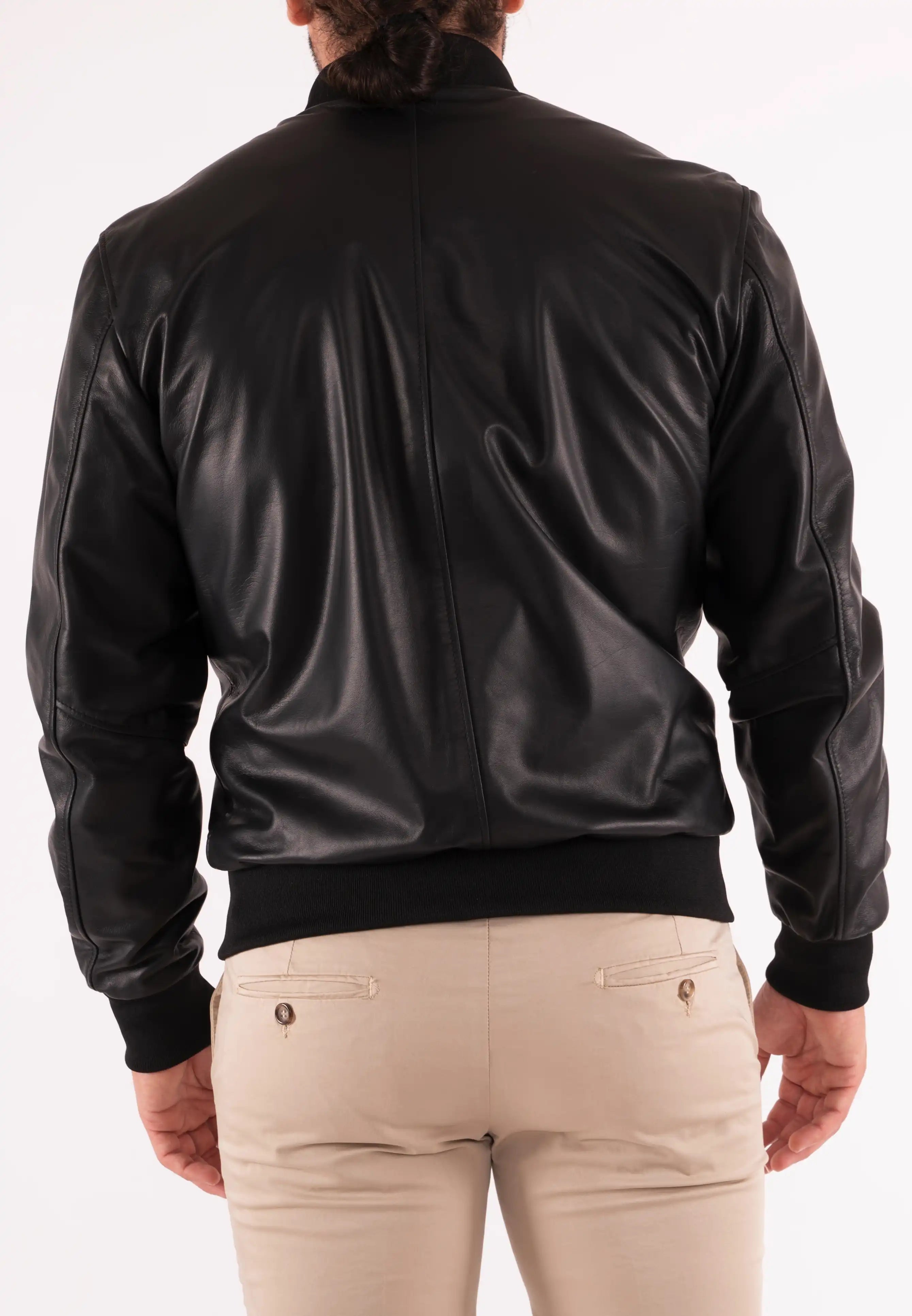GIUBBINO IN PELLE NERO