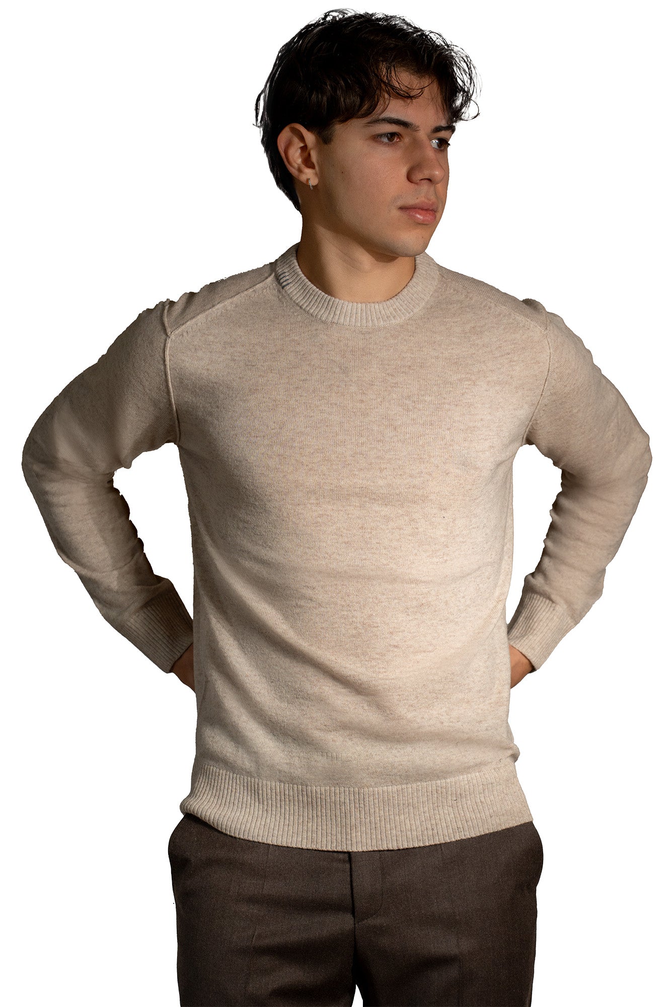 FELPA IN LANA CON TOPPE