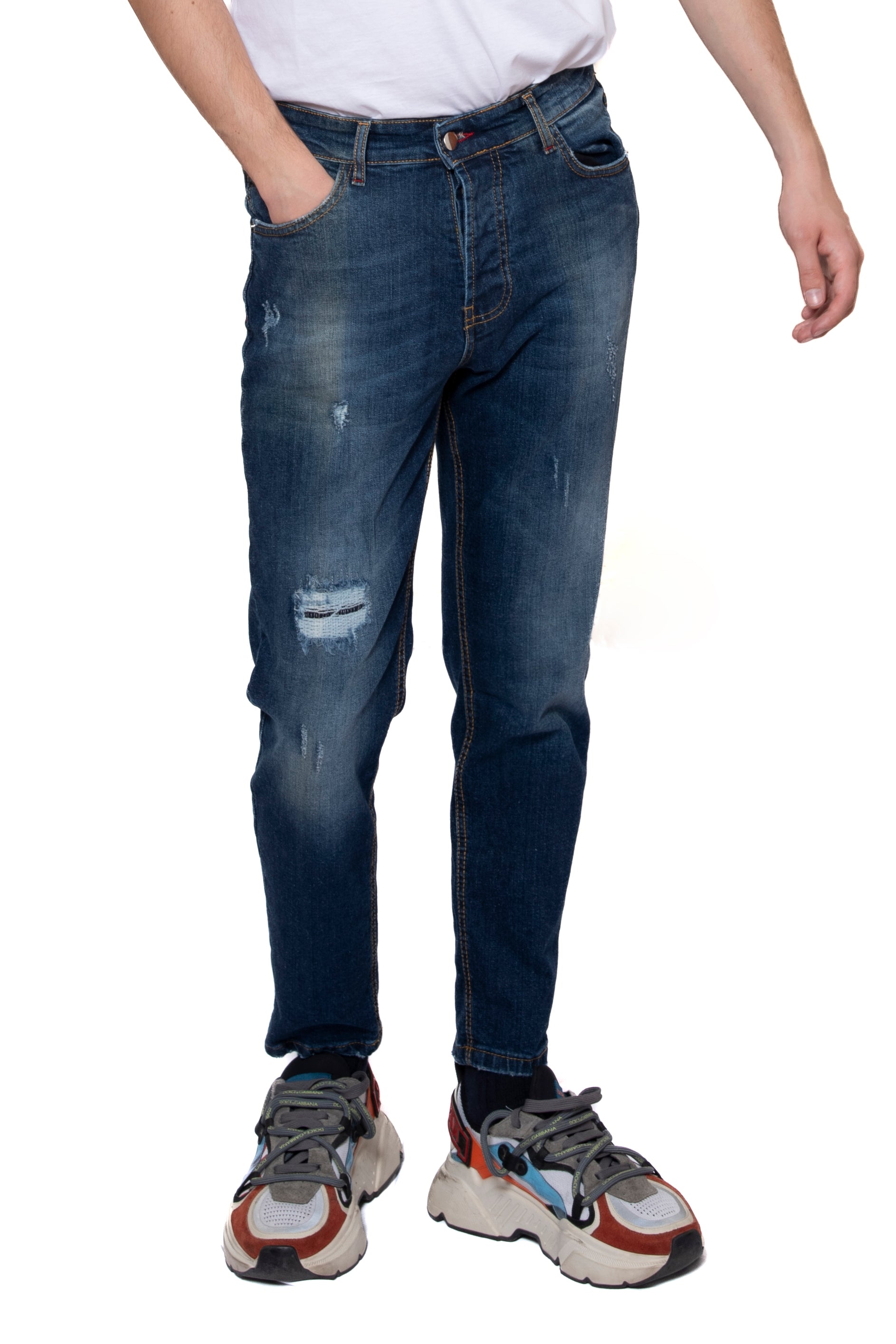 CAVALIERE JEANS LAVAGGIO 5 CON TOPPA STRAPPI + ABRASIONI