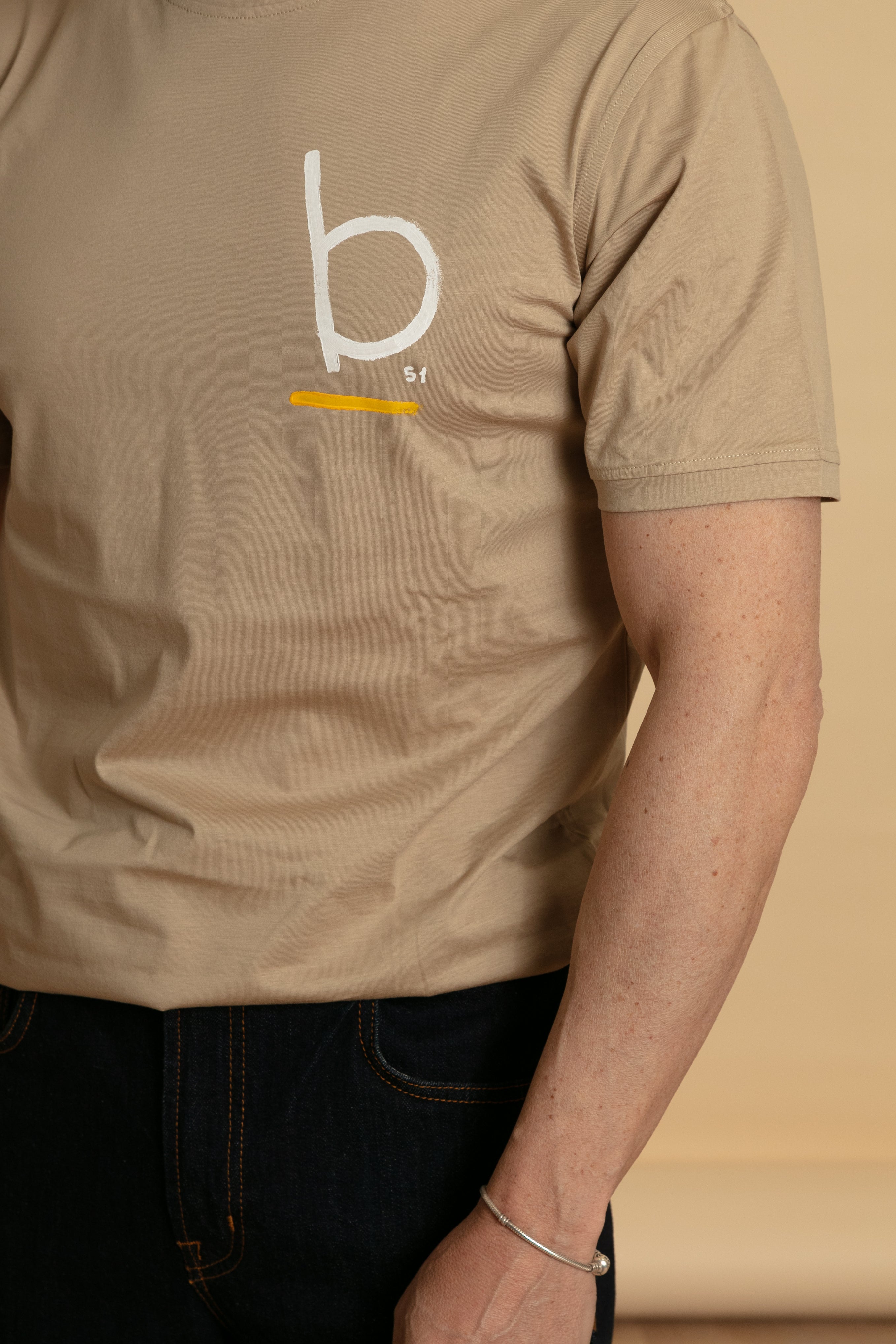 T- shirt beige